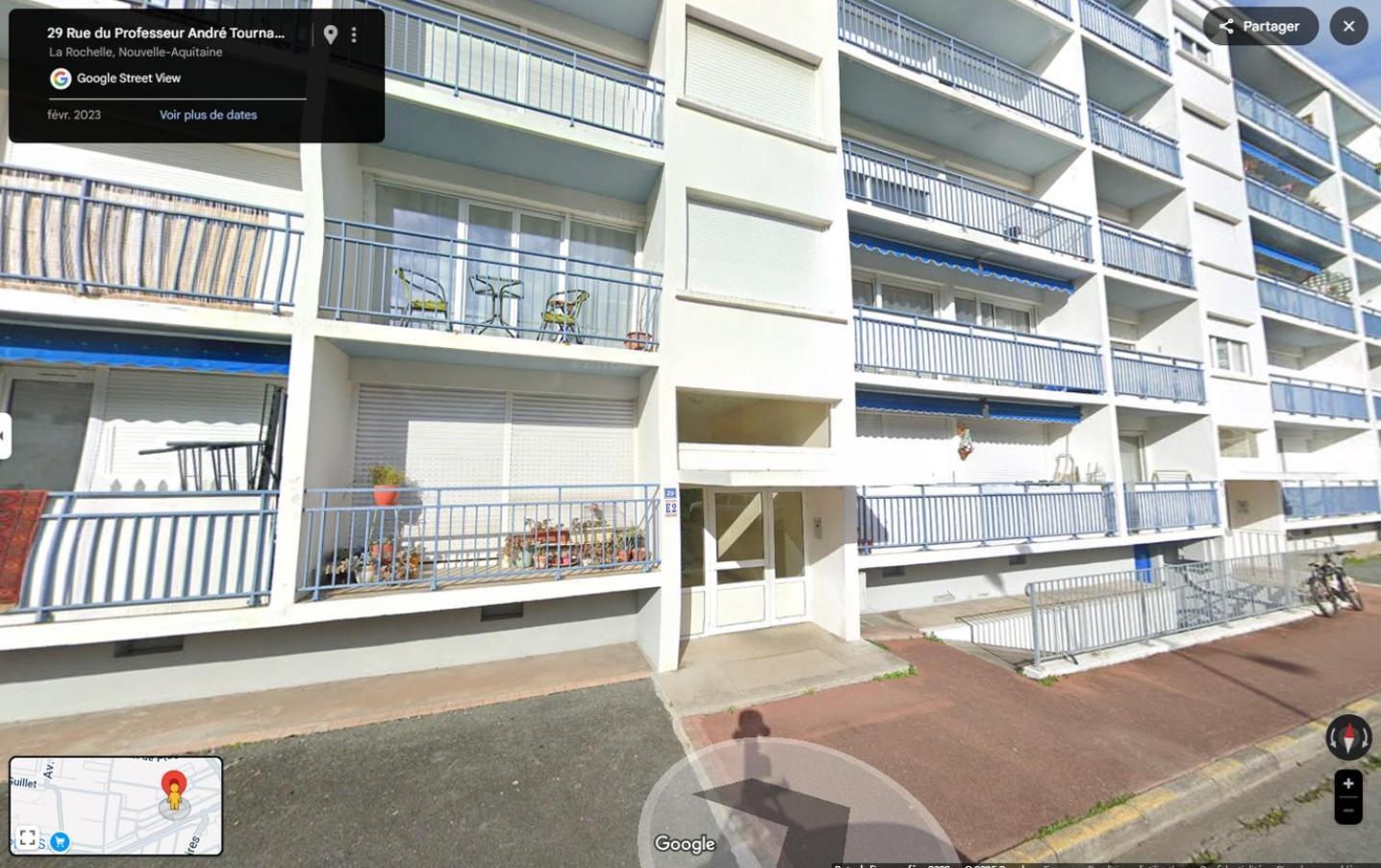 5 appartements indépendants situés à mi-chemin entre le Vieux Port et le Pont de l île de Ré La Rochelle  Exterior foto