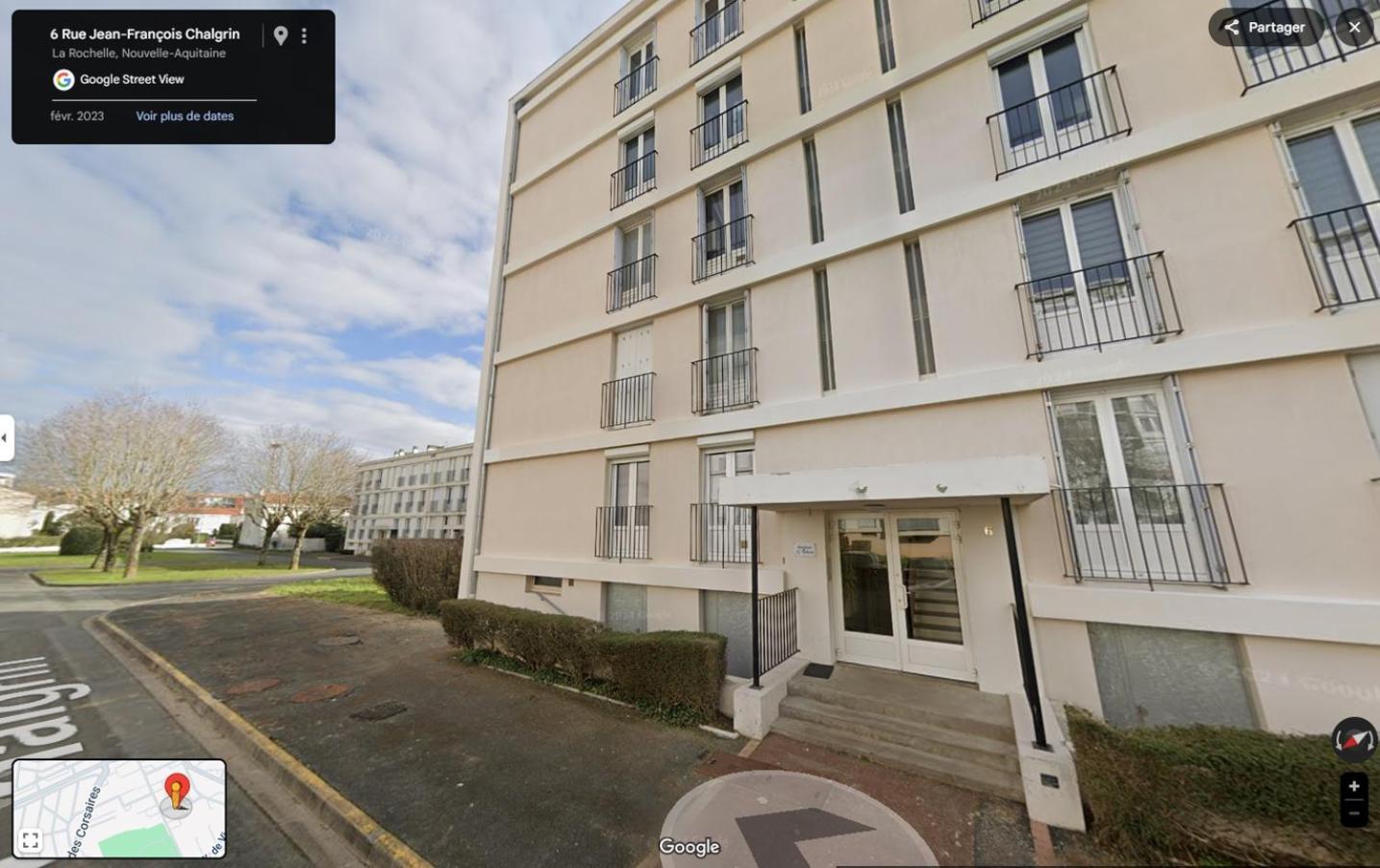 5 appartements indépendants situés à mi-chemin entre le Vieux Port et le Pont de l île de Ré La Rochelle  Exterior foto